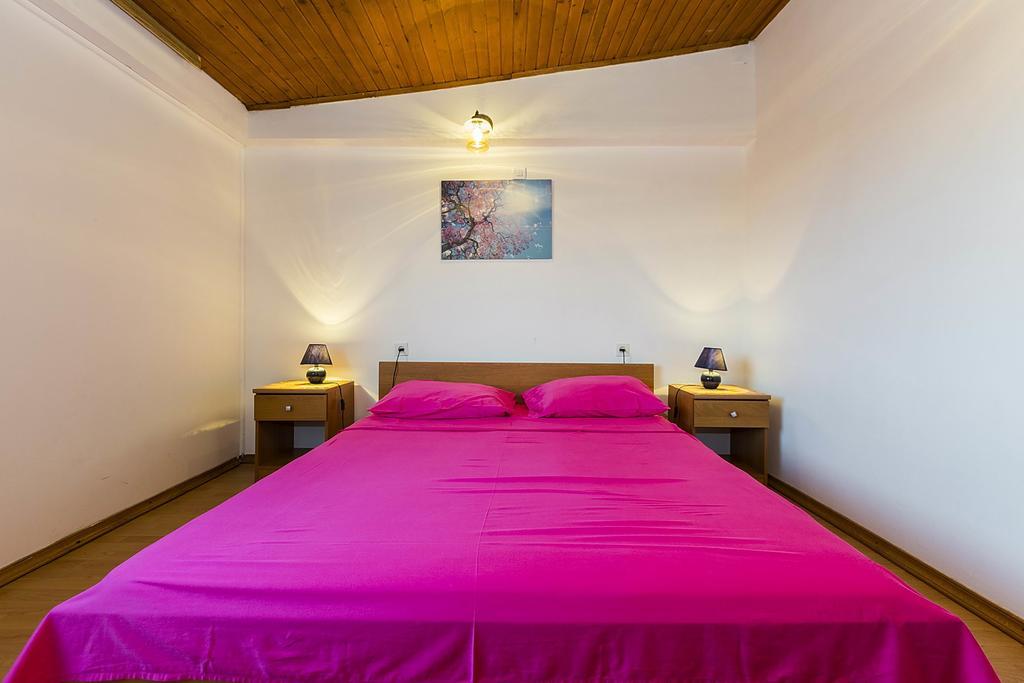 Apartments Draga Sukošan Quarto foto